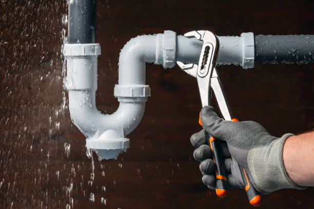 Professional Drain Cleaning technician working in Easton, CA